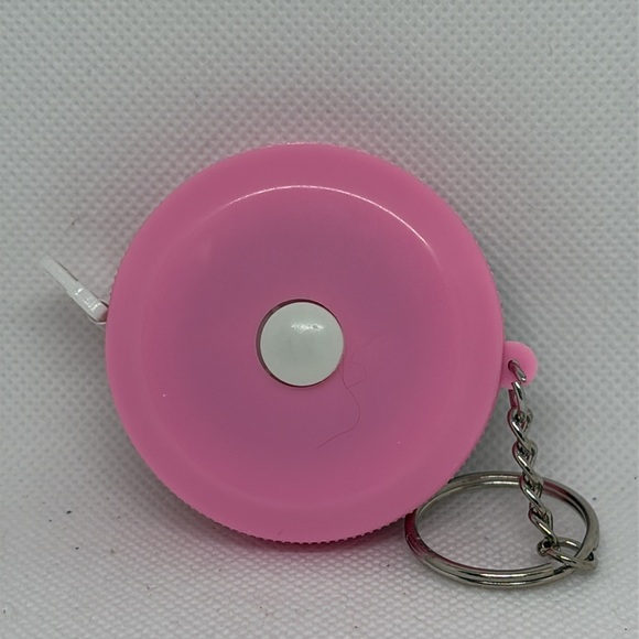 ⭐️ Host Pick ⭐️Strawberry Keychain Measuring Tape Accessory 60 inches - Picture 3 of 5